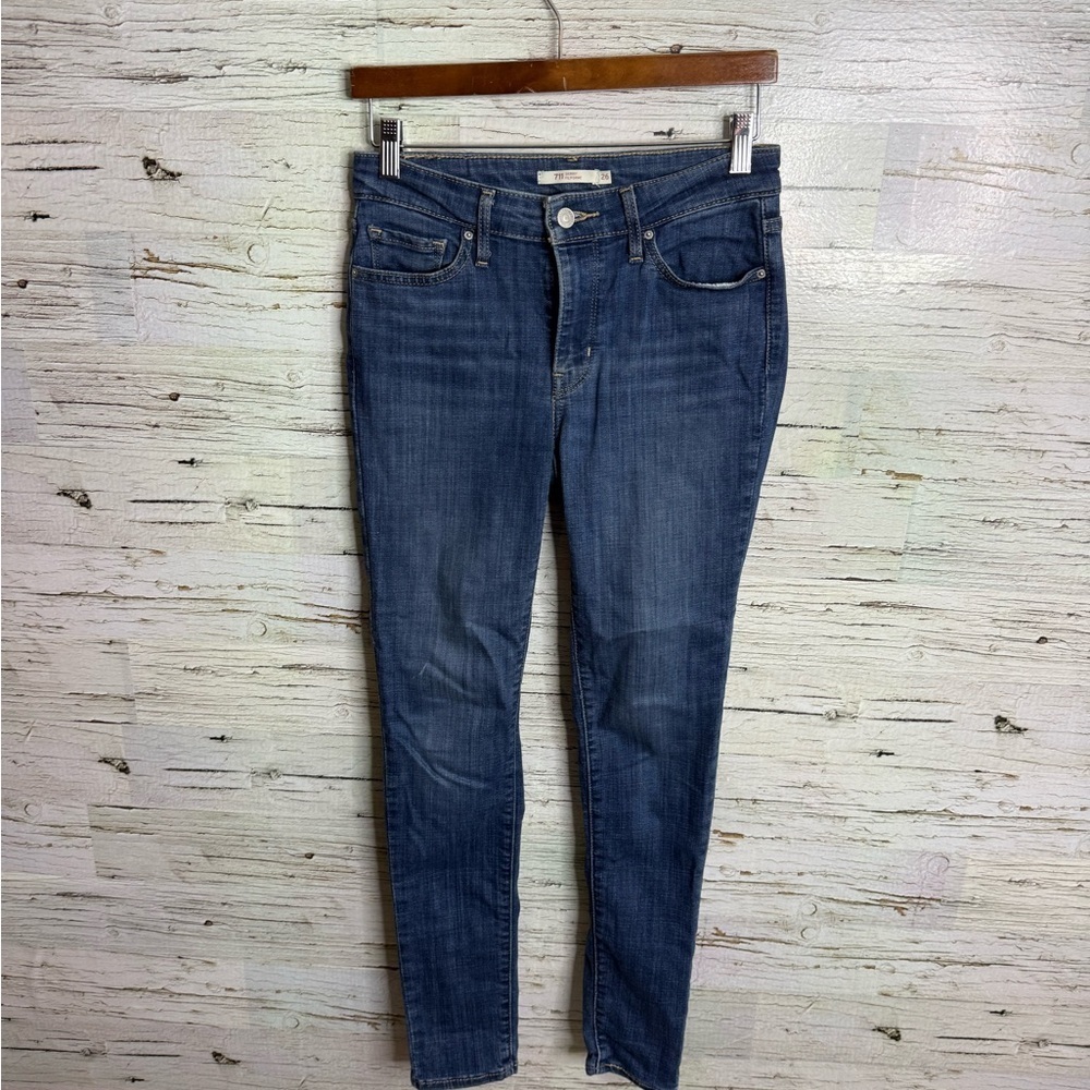 Levi's 711 Skinny jeans